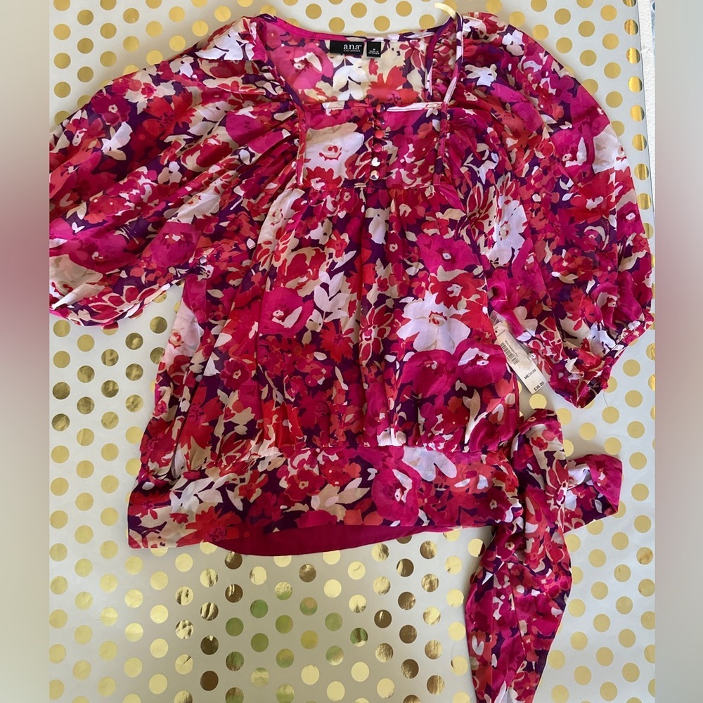 a.n.a Red Ruched Tie Front 3/4 Sleeve Blouse